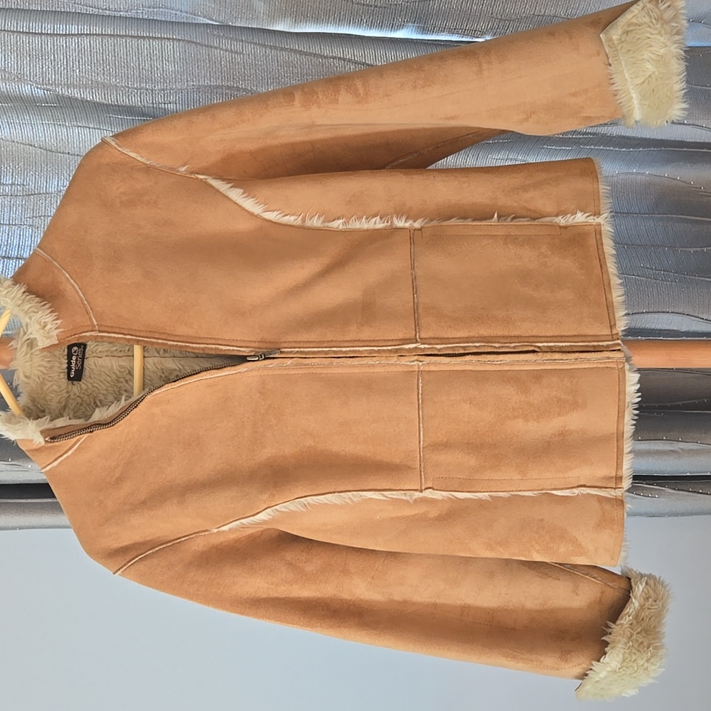 Guide series, size M, suede and fake fur seamed jacket